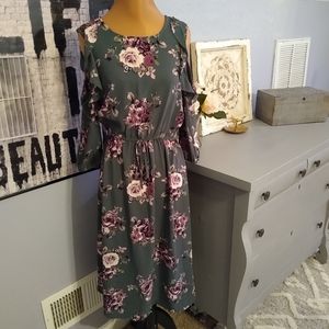 Bebor floral midi dress
